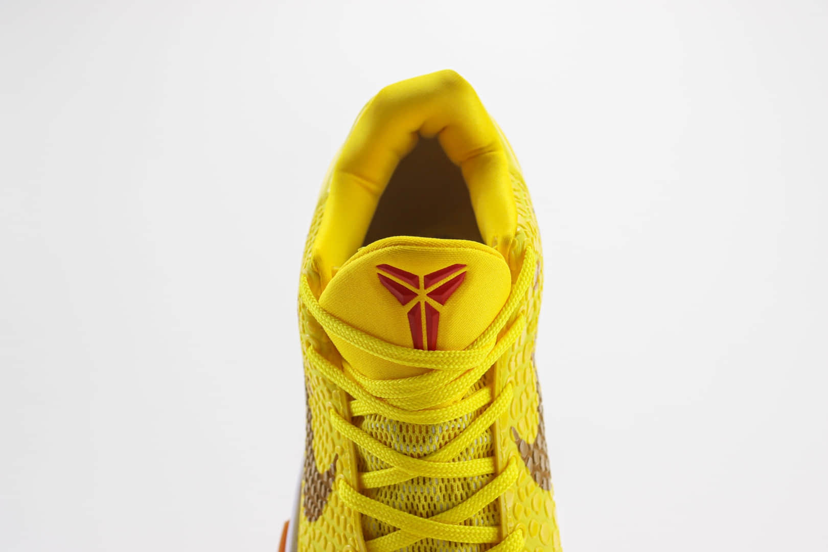 耐克Nike Zoom Kobe 6纯原版本科比6代海绵宝宝实战篮球鞋 莆田耐克代理 货号：CW2190-006