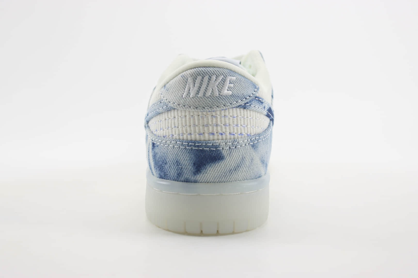 耐克Stussy x Nike SB Dunk Low纯原版本斯图西联名SB Dunk白水洗蓝牛仔布板鞋 莆田耐克货源 货号：JH8039-937