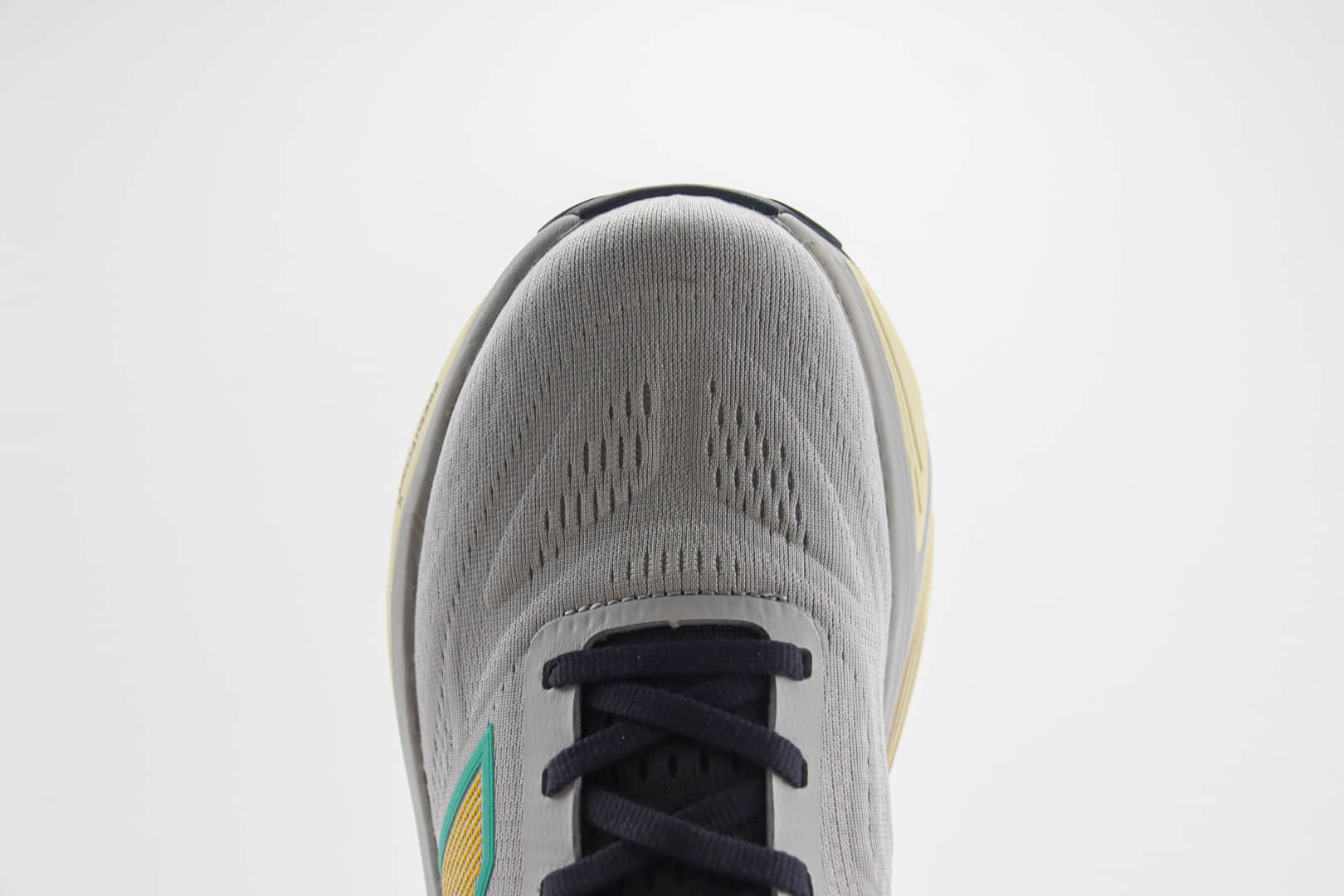 新百伦New Balance Fresh Foam纯原版本灰绿黄超轻量运动鞋 莆田新百伦货源 货号：MMORCG5