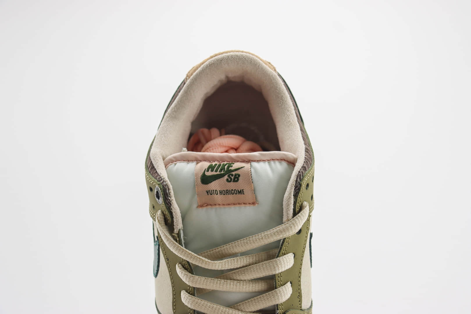 耐克Nike SB Dunk Low纯原版本低帮SB Dunk米绿羽毛滑板板鞋 莆田耐克工厂 货号：HF8022-300