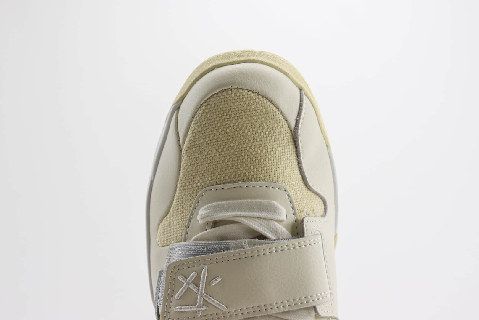 乔丹Travis Scott x Jordan Jumpman Cut The Check纯原版本TS联名奶白灰倒钩复古篮球鞋 莆田AJ货源 货号：FZ8117-003