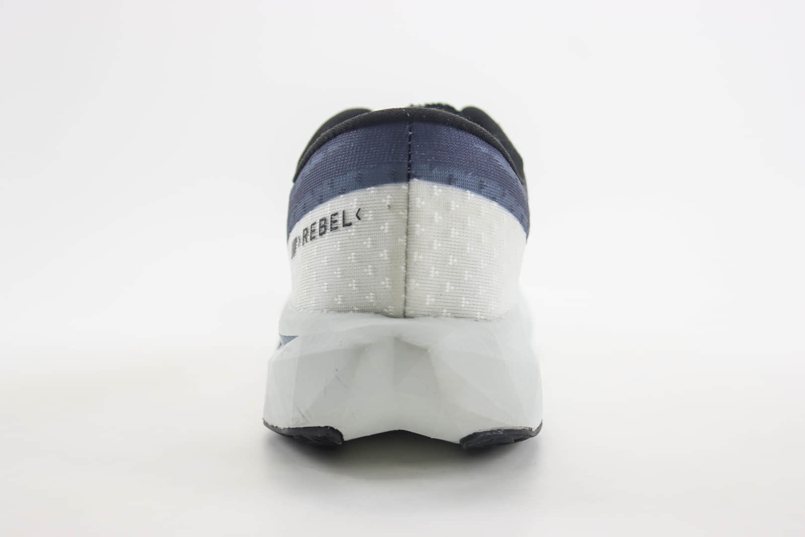 新百伦New Balance FuelCell Rebel V4纯原版本藏青色NB轻跑鞋 莆田新百伦货源 货号：MFCXLK4