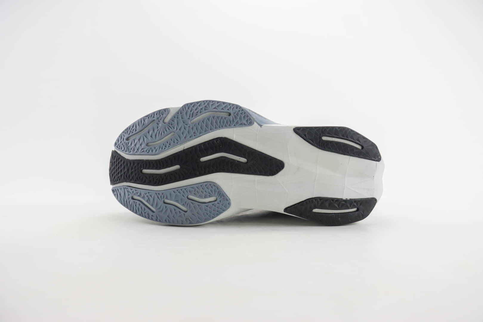 新百伦New Balance FuelCell Rebel V4纯原版本藏青色NB轻跑鞋 莆田新百伦货源 货号：MFCXLK4