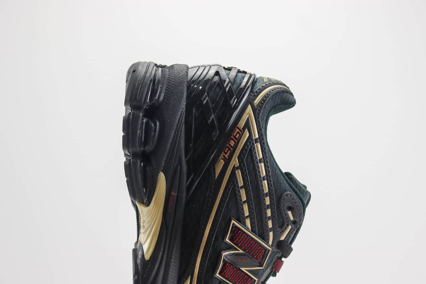 新百伦New Balance 1906纯原版本黑金NB1906复古老爹鞋 莆田复刻鞋货源 货号：M1906RKS