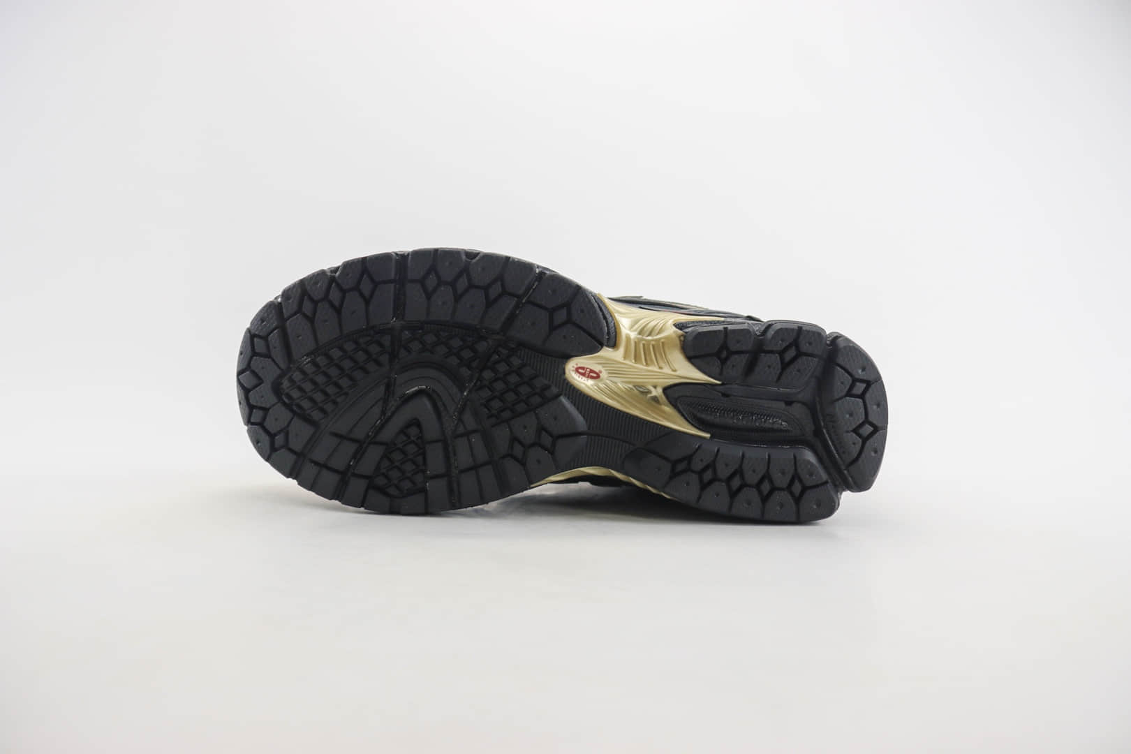 新百伦New Balance 1906纯原版本黑金NB1906复古老爹鞋 莆田复刻鞋货源 货号：M1906RKS