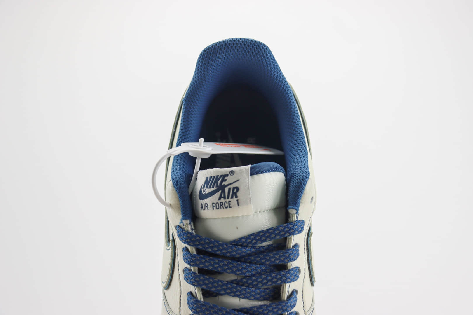 耐克Nike Air Force 1纯原版本斯图西联名空军一号白蓝色AF1板鞋 莆田耐克货源 货号：UN1635-333