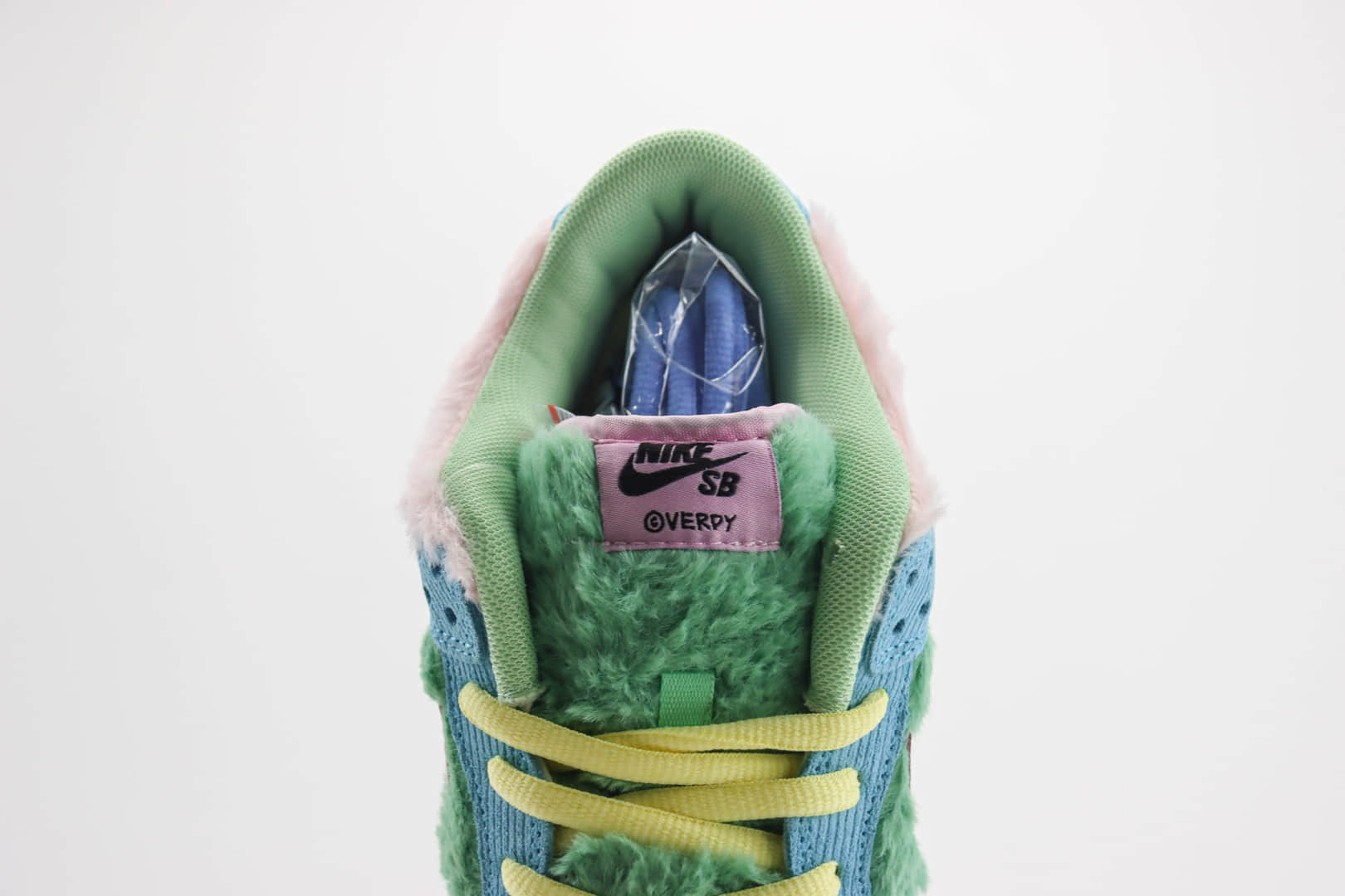 耐克Nike SB Dunk Low纯原版本低帮SB Dunk丑小鸭蓝绿粉板鞋 莆田耐克货源 货号：FN6040-400