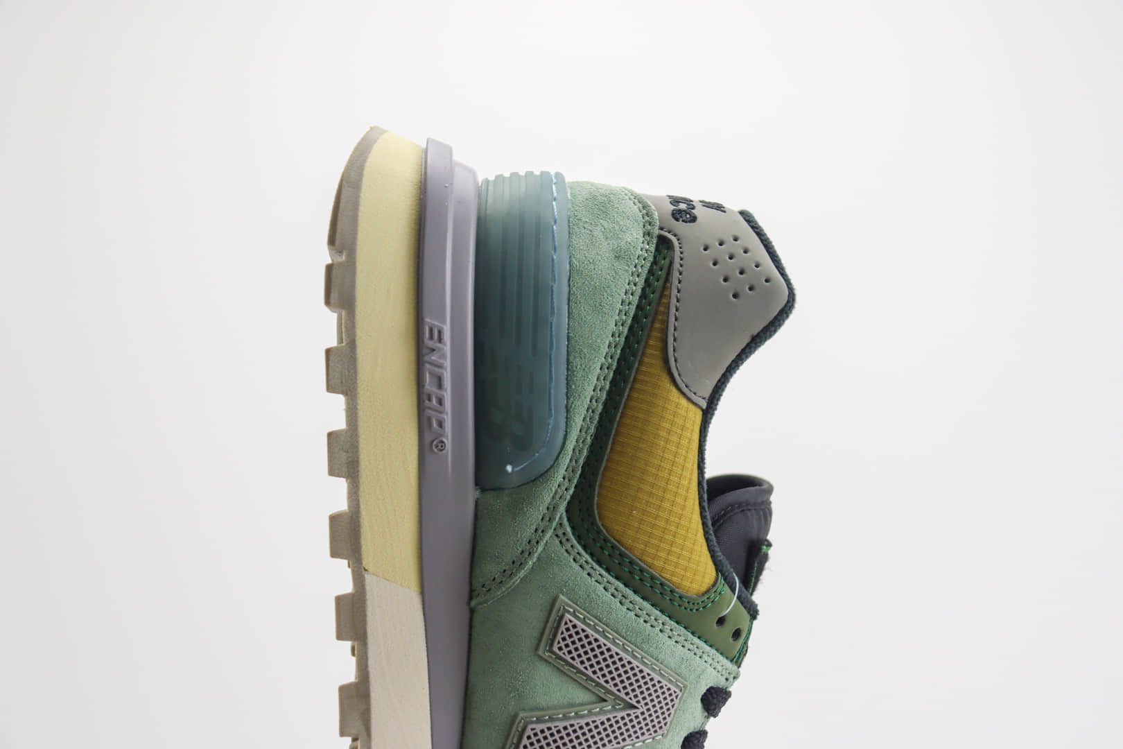 新百伦New Balance 574纯原版本绿黄色NB574复古运动鞋 莆田新百伦工厂 货号：U574LGTN
