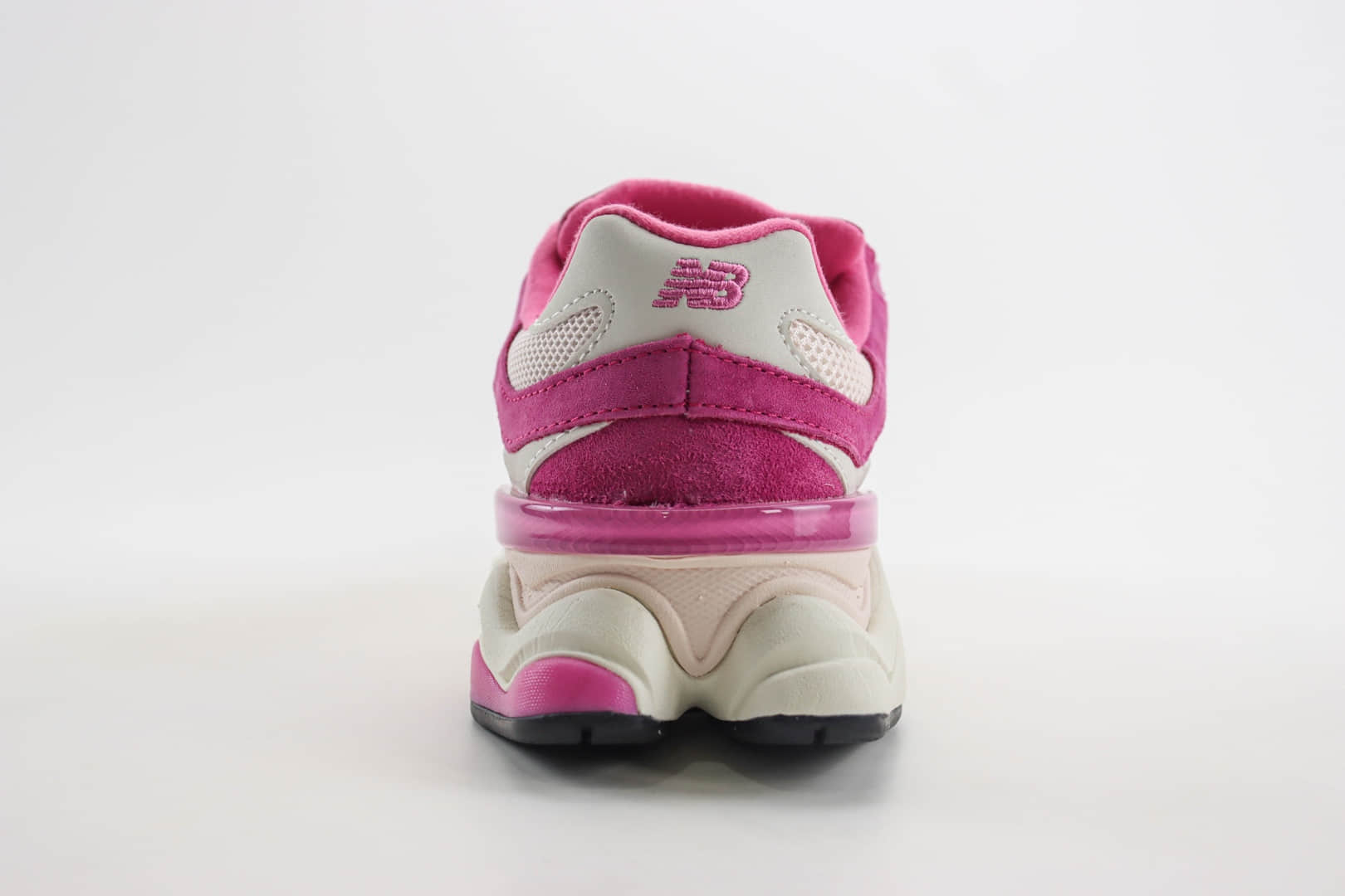 新百伦New Balance 9060纯原版本玫粉色NB9060复古慢跑鞋 莆田新百伦货源 货号：U9060FP