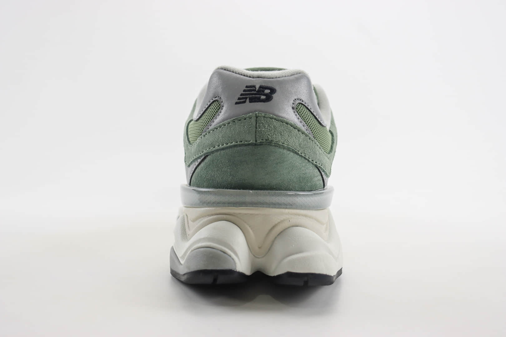 新百伦New Balance 9060纯原版本NB9060橄榄绿复古跑鞋 莆田新百伦工厂 货号：U9060MET