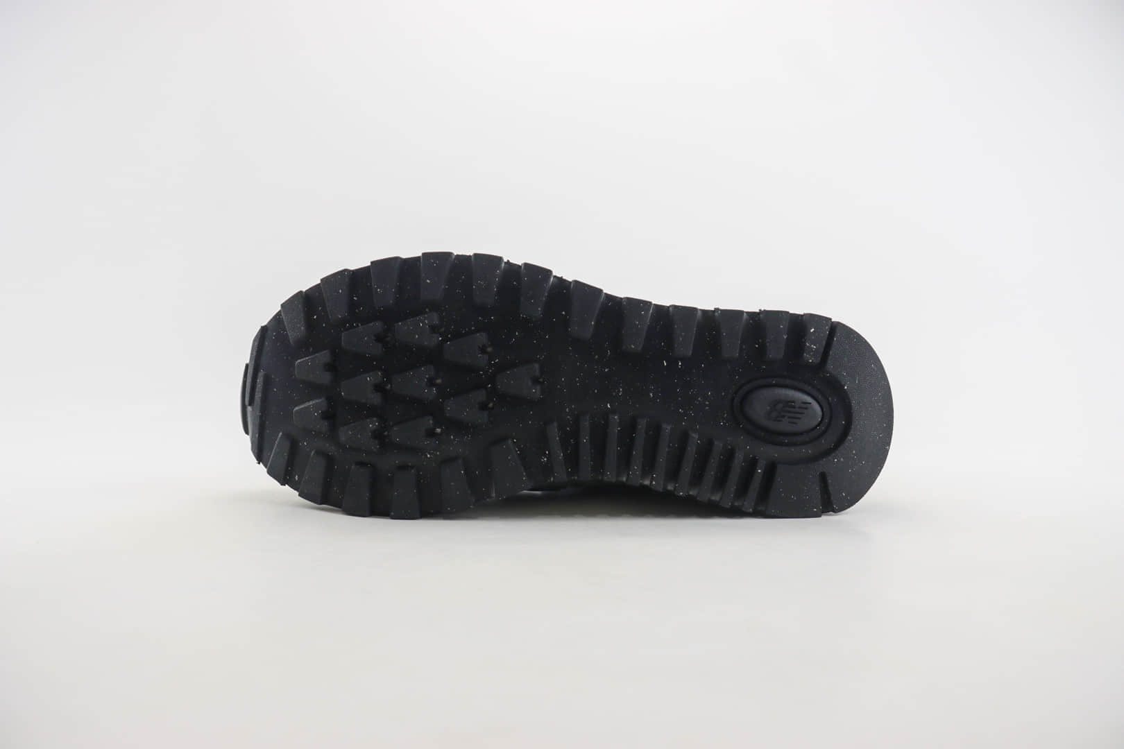 新百伦New Balance 574纯原版本墨绿色NB574复古运动鞋 莆田新百伦货源 货号：U574LGIL