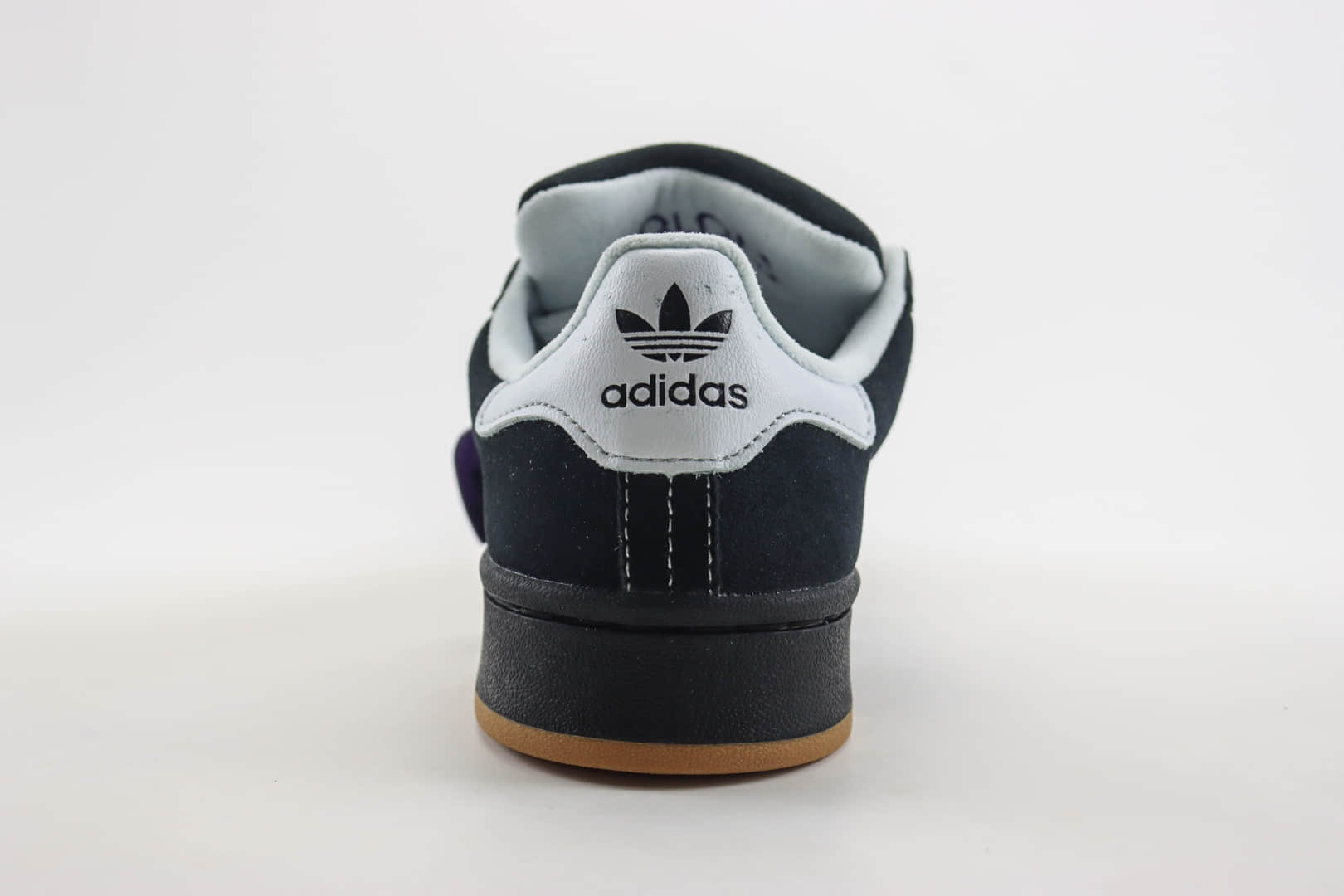 阿迪达斯Korn x adidas originals Campus 00S纯原版本三叶草联名Korn黑白面包鞋 莆田阿迪达斯货源 货号：IG0792