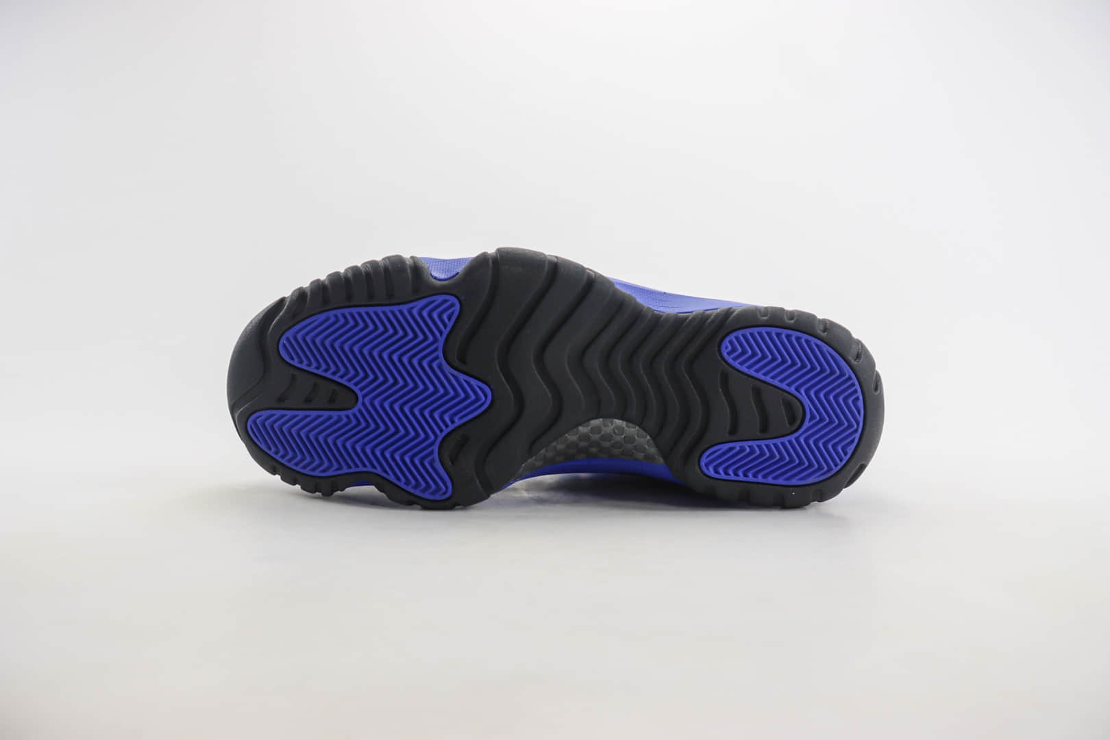 乔丹Air Jordan 11纯原版本黑蓝AJ11高帮篮球鞋 莆田AJ货源 货号：CT8012-400
