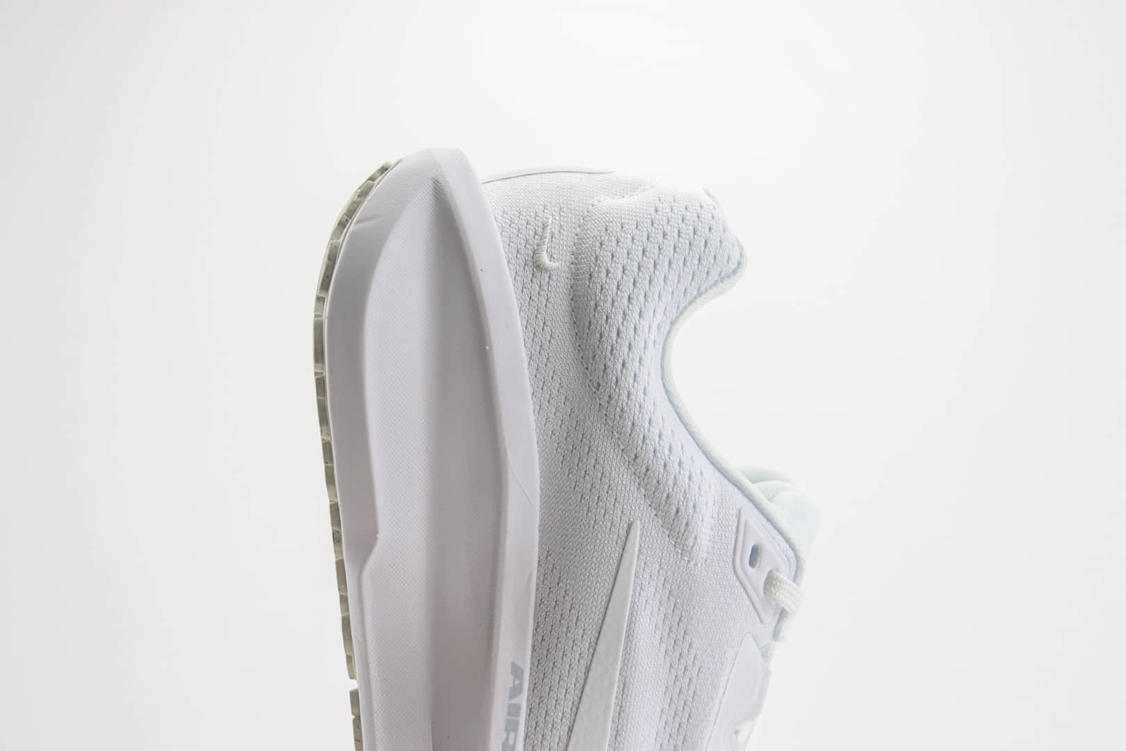 耐克Nike Air Zoom Winflo 11纯原版本纯白网面跑鞋 莆田耐克货源 货号：FJ9509-100
