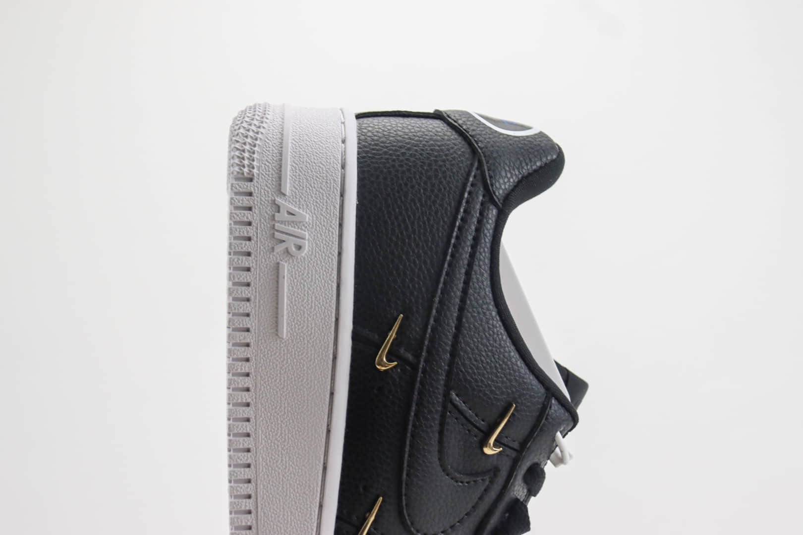 耐克Nike Air Force 1低帮空军一号四小勾黑色板鞋 莆田空军一号货源 货号：CT1990-001