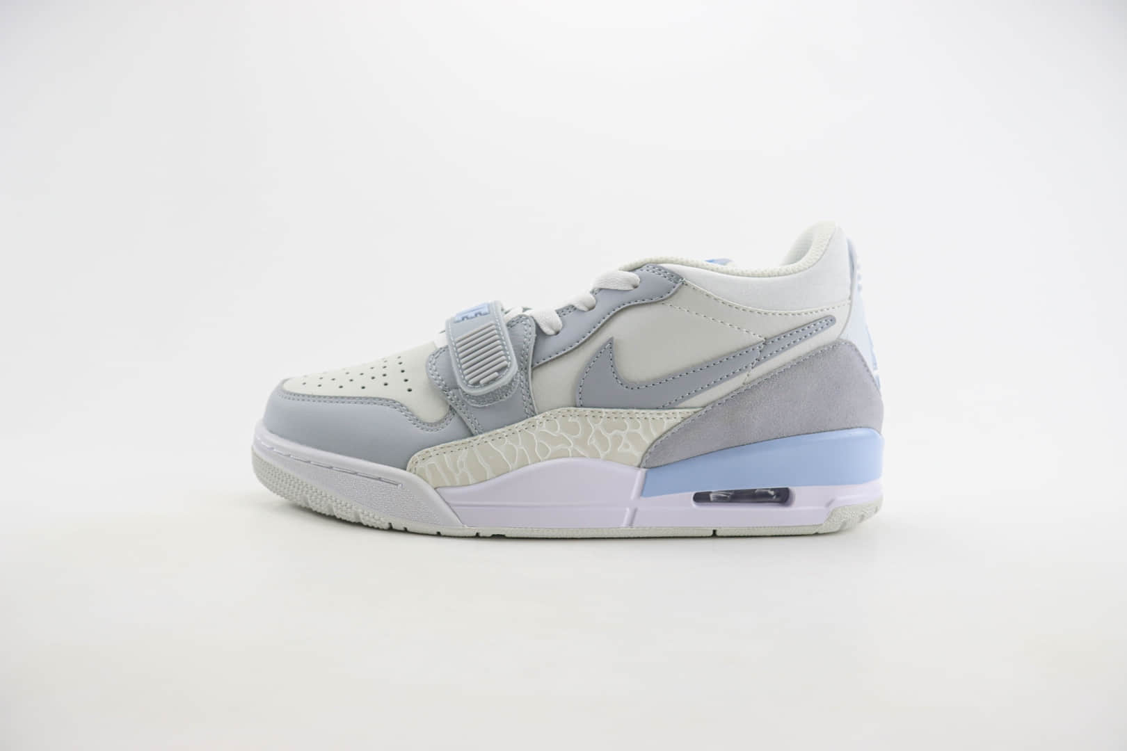 乔丹Air Jordan Legacy 312 Low纯原版本低帮AJ312白灰蓝三合一篮球鞋 莆田AJ货源 货号：HQ1190-101