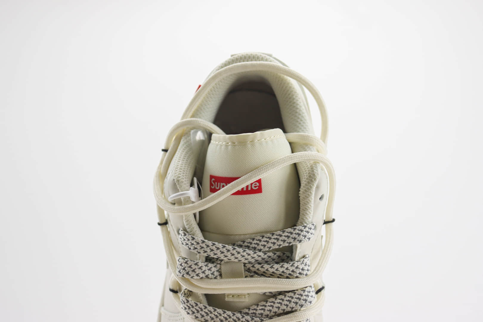 乔丹Air Jordan 1 Low纯原版本低帮AJ1米白色板鞋 莆田AJ货源 货号：SJ9950-017