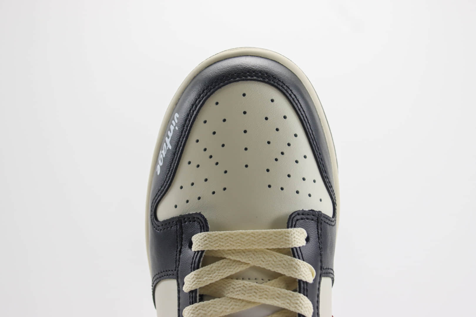 耐克Nike SB Dunk Low纯原版本低帮DUNK热带琥珀黑白红色板鞋 莆田DUNK货源 货号：DD1391-100