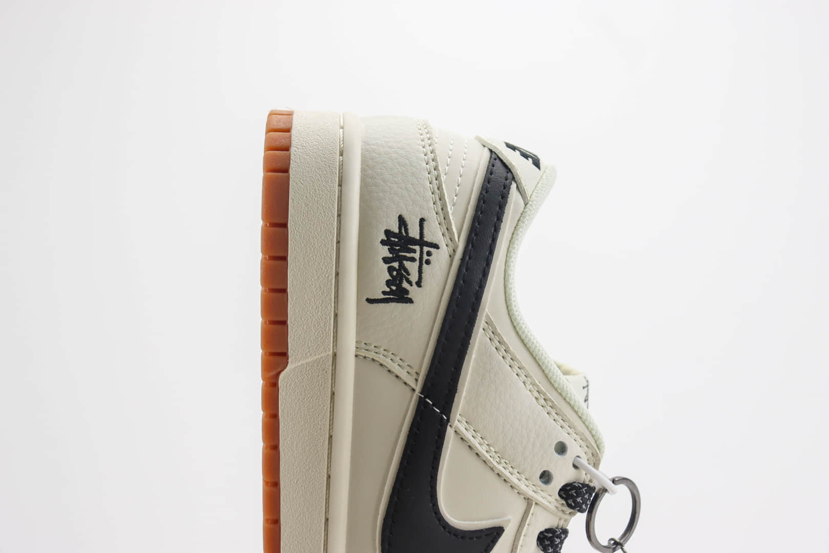 耐克Nike SB Dunk Low x Stussy纯原版本斯图西联名款低帮DUNK双小勾板鞋 莆田DUNK工厂 货号：DQ1098-385