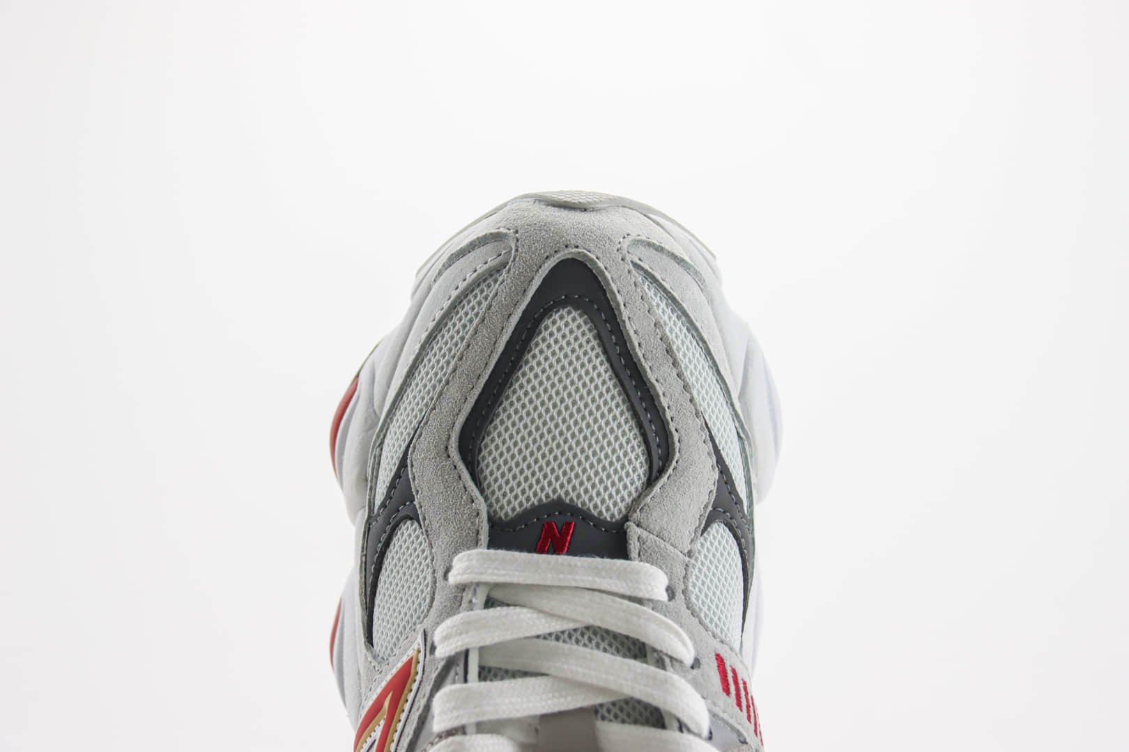 新百伦New Balance 9060纯原版本NB9060灰红色复古运动跑鞋 莆田新百伦货源 货号：U9060EGL
