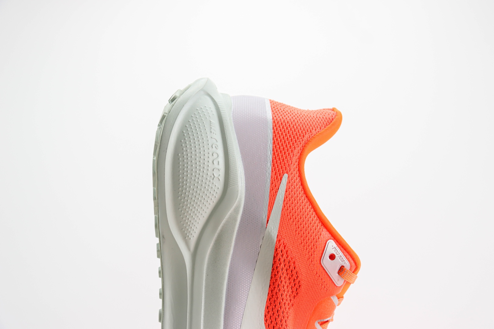 耐克Nike Air Zoom Pegasus 41纯原版本白橙色飞马马拉松跑鞋 莆田耐克工厂 货号：HQ2938-800