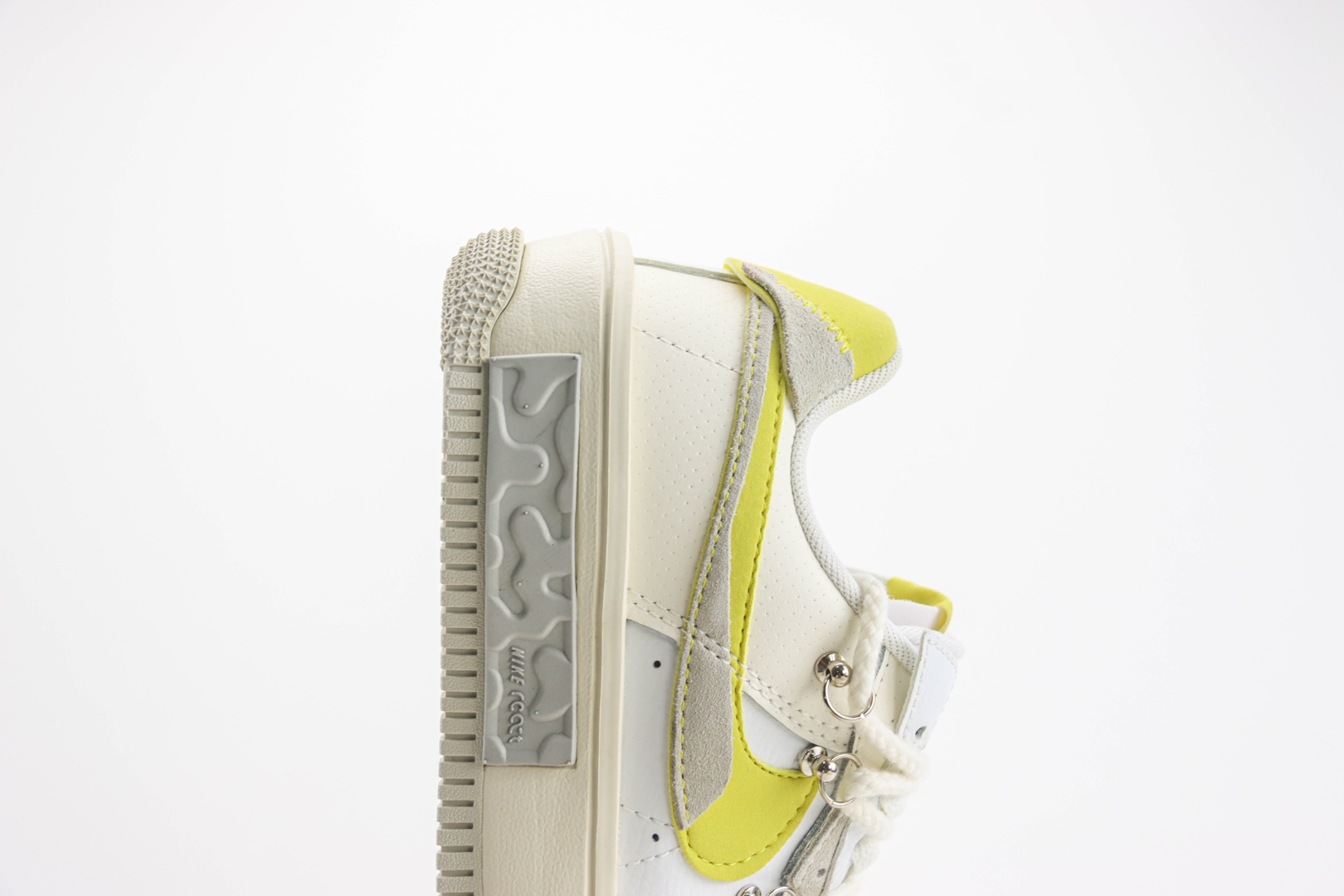 耐克Nike Air Force 1 Low Fontanka纯原版本空军一号AF1丰塔卡涂鸦表情包解构抽绳板鞋 莆田耐克工厂 货号：DV6984-001
