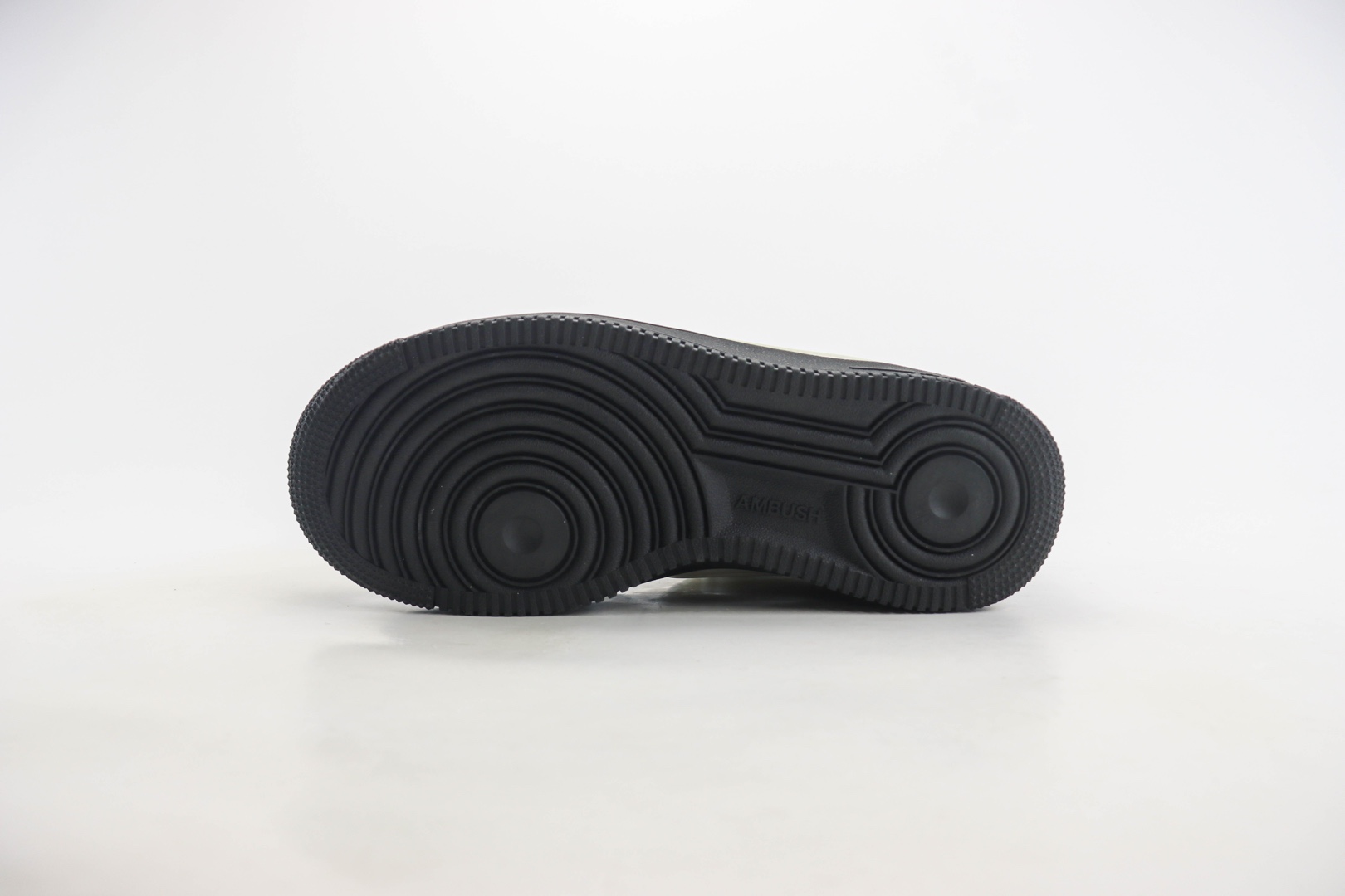 耐克AMBUSH x Nike Air Force 1 Low SP“Phantom”纯原版本空军一号AF1联名AMBUSH黑白大勾休闲运动板鞋 莆田复刻鞋货源 货号：DV3464-001