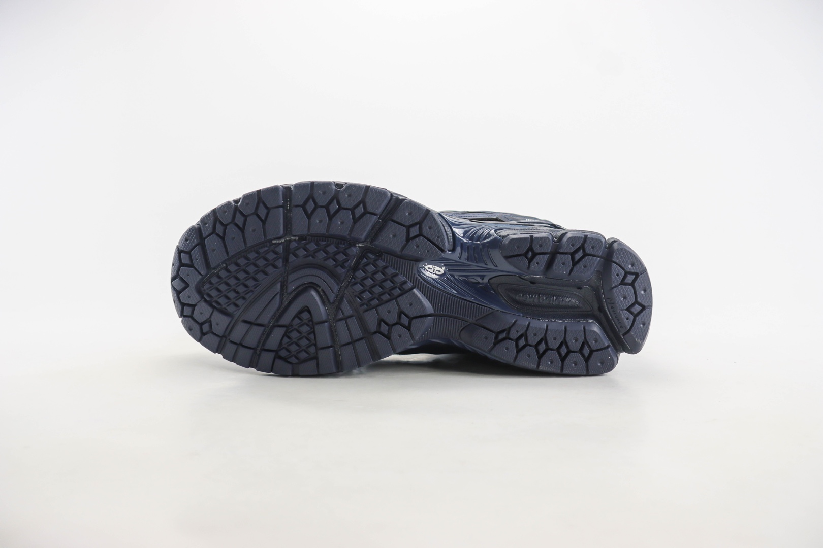 新百伦New Balance 1906纯原版本藏蓝色NB1906复古慢跑鞋 莆田复刻鞋货源 货号：M1906DI