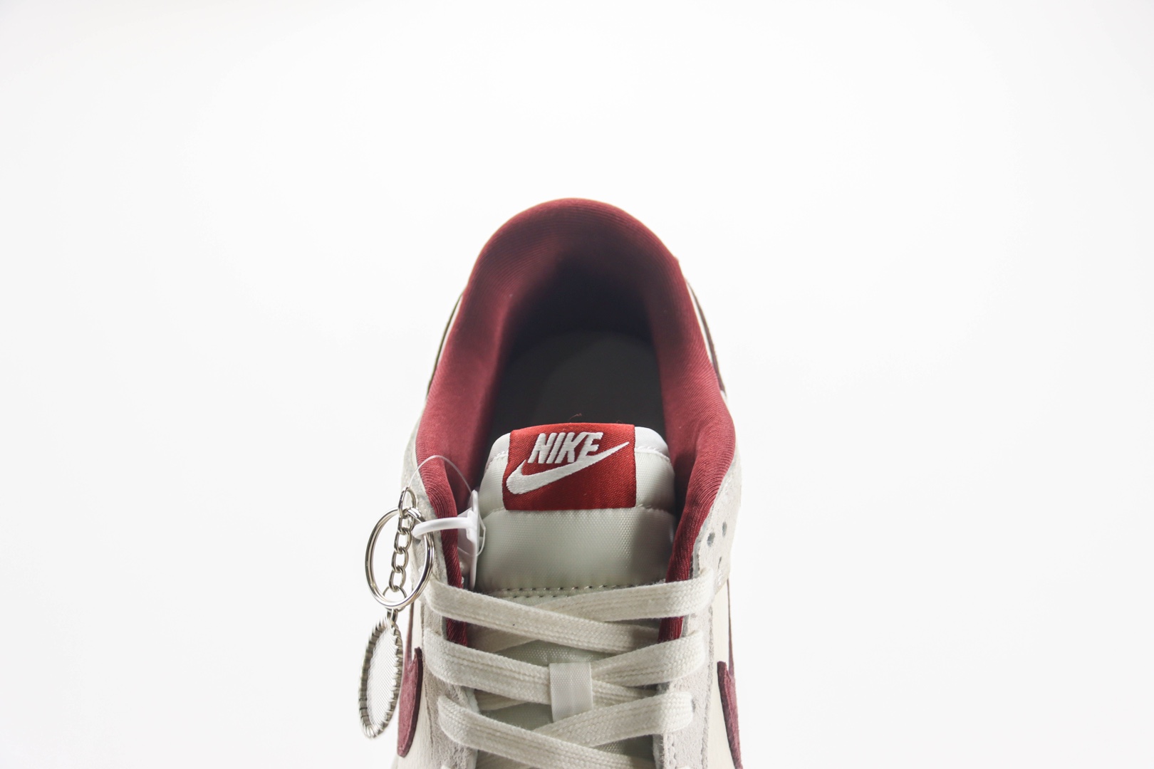 耐克Stussy x Nike SB Dunk Low纯原版本斯图西联名SB Dunk白红鬼脸板鞋 莆田耐克工厂 货号：KK1333-031