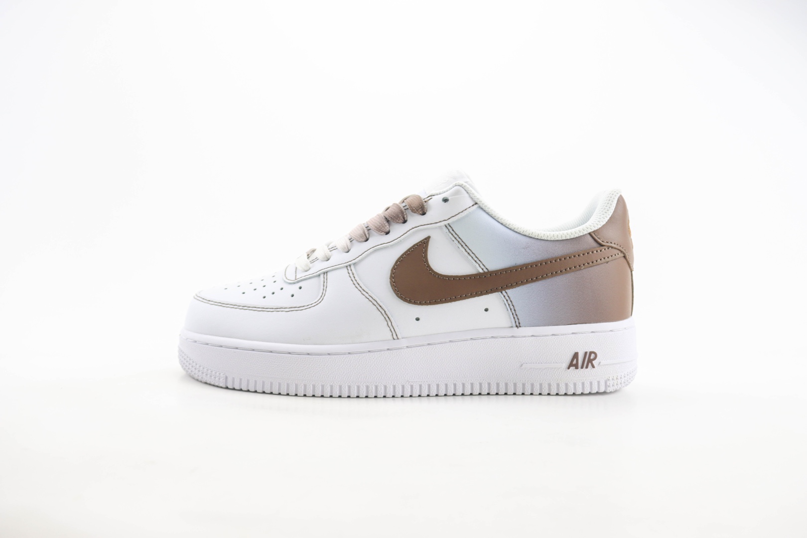 耐克Nike Air Force 1 Low纯原版本空军一号AF1白灰棕渐变低帮板鞋 莆田空军一号货源 货号：FN0366-103
