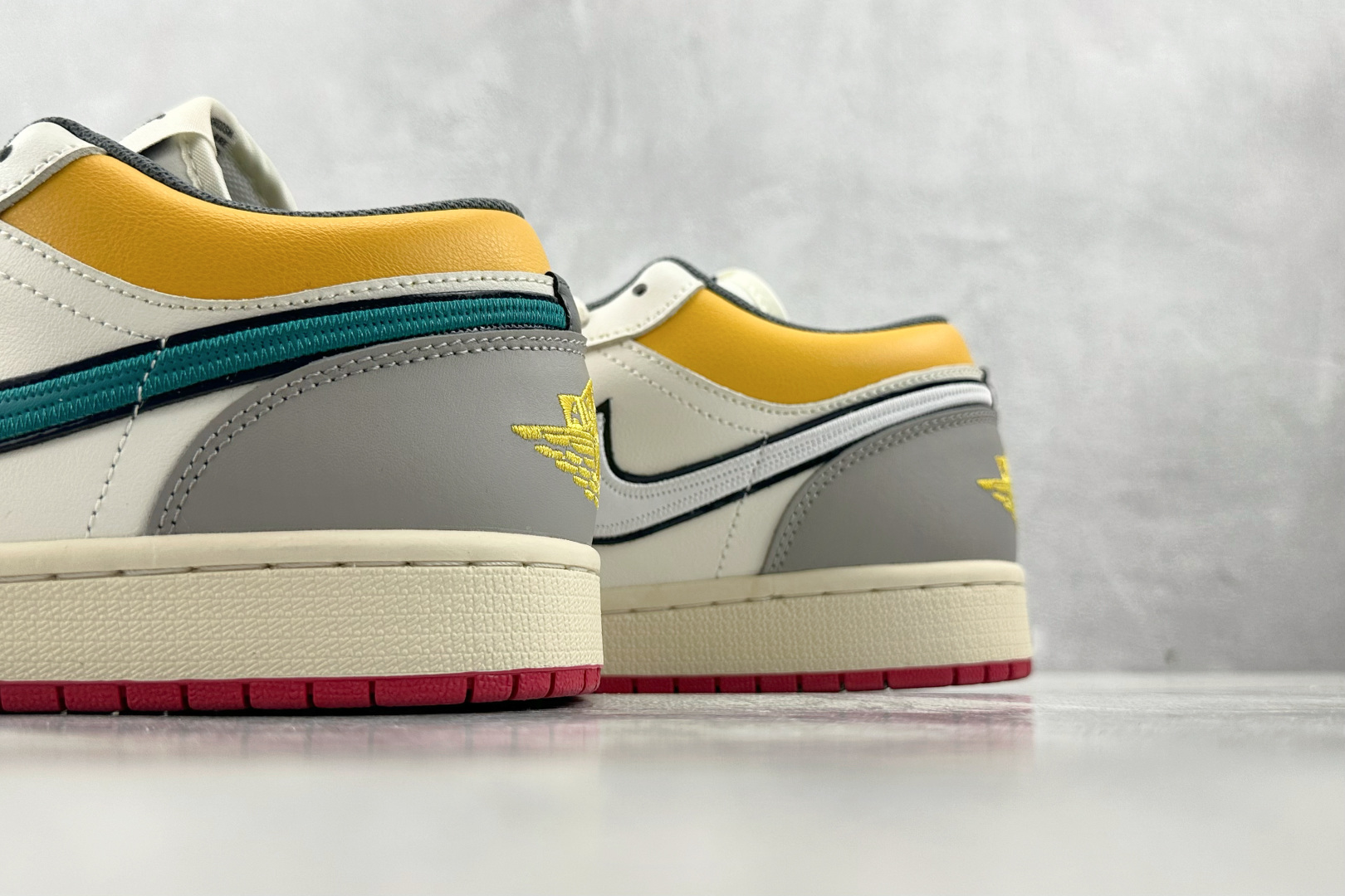 乔丹Air Jordan 1 Low纯原版本低帮AJ1帆白鸳鸯勾休闲运动篮球鞋 莆田AJ货源 货号：HV4511-133