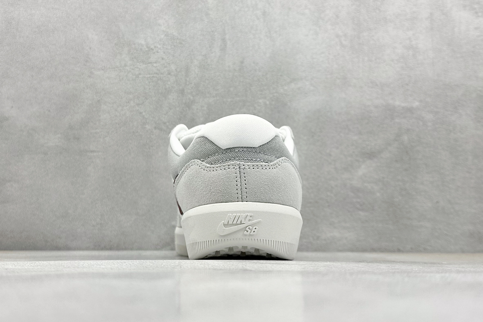耐克Nike SB Force 58纯原版本空军58灰红色SB运动滑板板鞋 莆田耐克货源 货号：FQ7637-001
