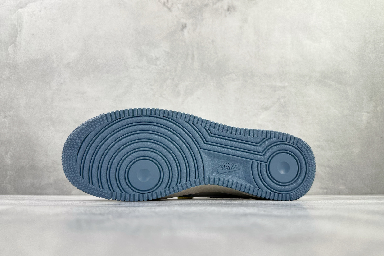耐克NIke Air Force 1 '07 Low纯原版本MLB联名AF1蓝白色丹宁牛仔板鞋 莆田耐克货源 货号:DD1982-306