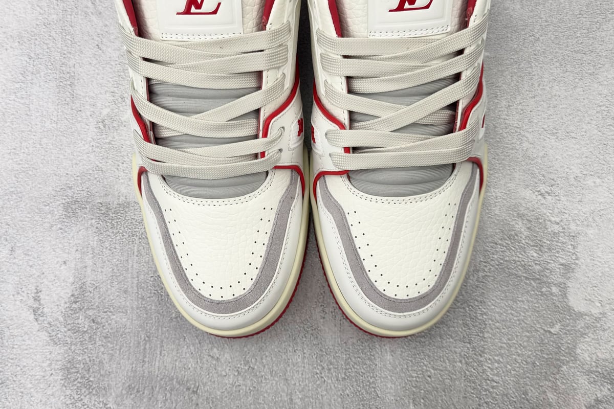 路易威登 LOUIS VUITTON Trainer 白红 鞋标实拍图