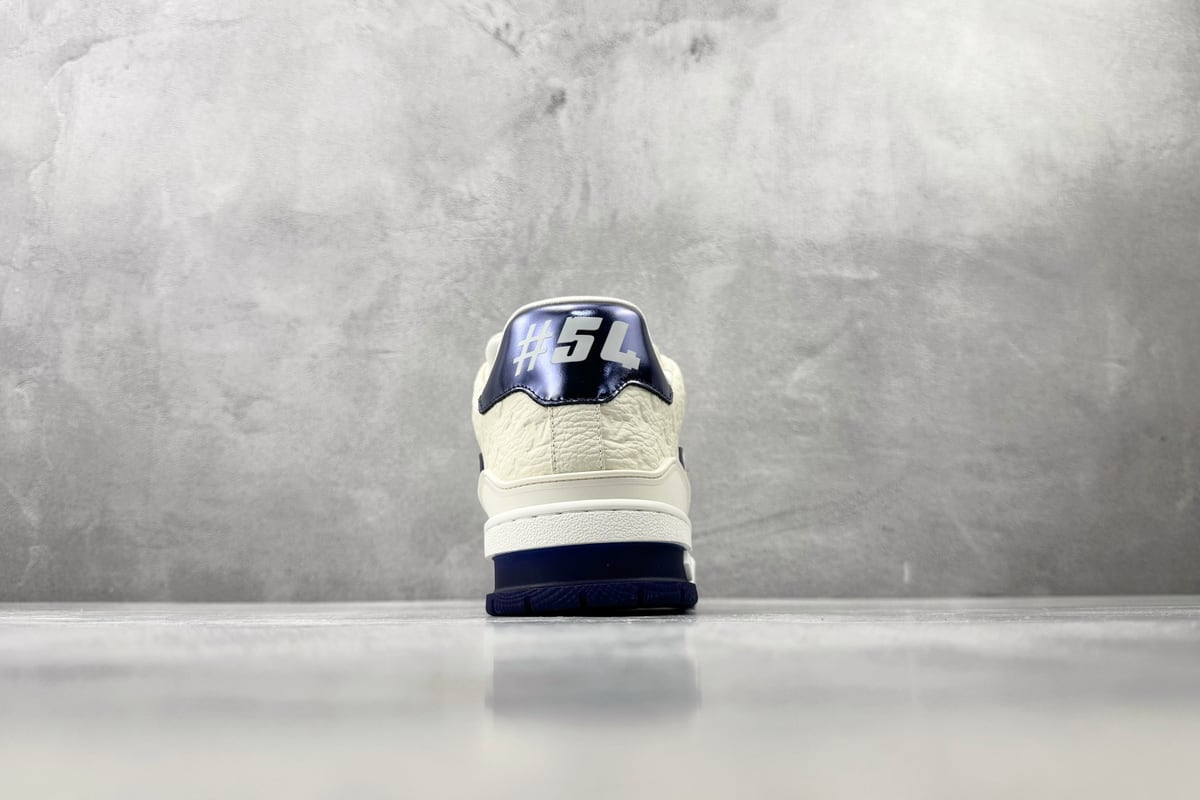 路易威登 LOUIS VUITTON Trainer 白蓝 细节实拍图