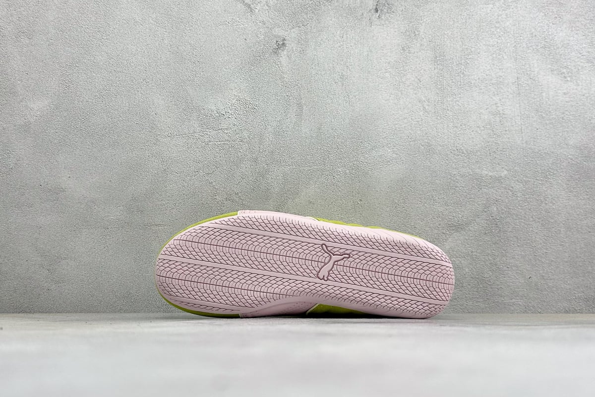 彪马 Puma Speedcet Etoile Wns 银黄红 鞋头实拍图