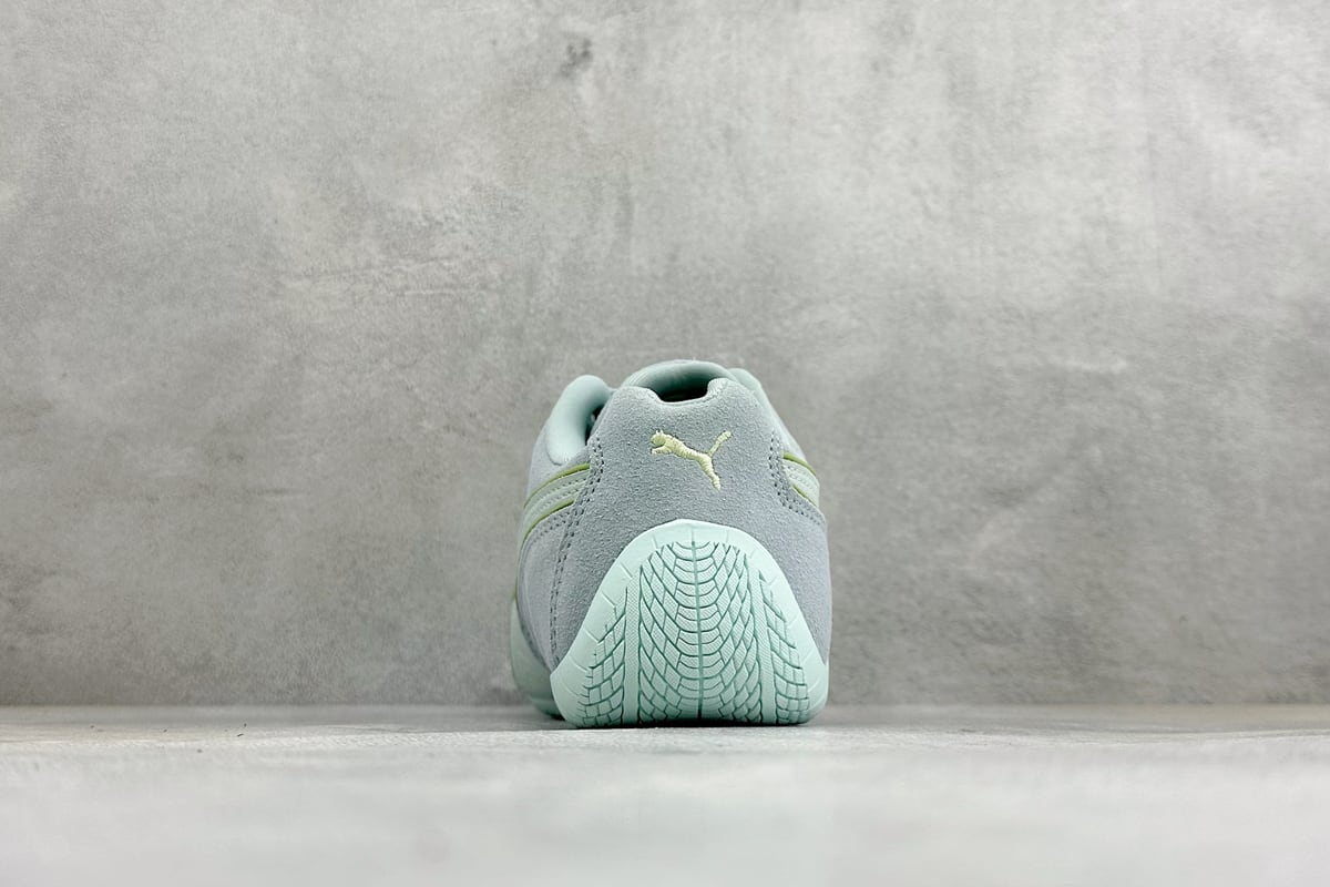彪马 Puma Speedcet Etoile Wns 银绿蓝 鞋底实拍图