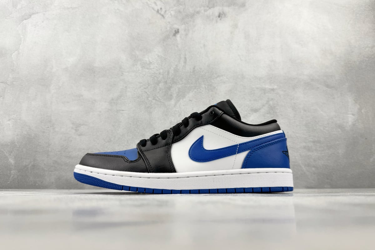 乔丹 Air Jordan 1 Low "Royal Toe" 黑蓝白-实拍图1