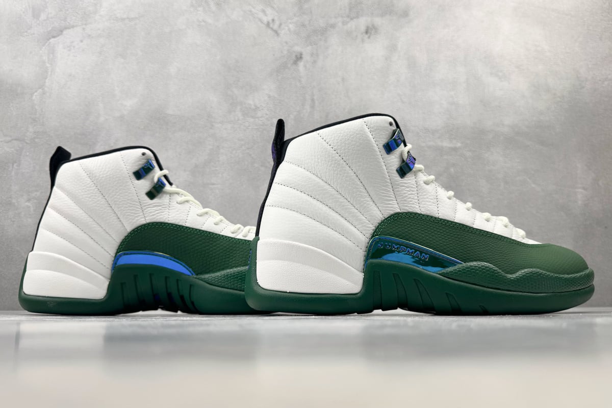 乔丹 Air Jordan 12 Retro 原版 白绿 鞋底实拍图