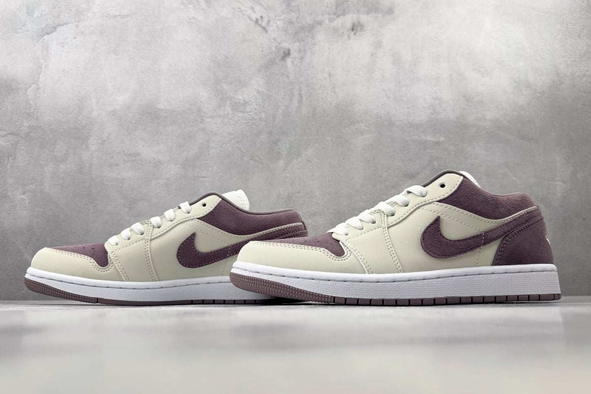 乔丹 Air Jordan 1 Low 浅紫 鞋跟实拍图