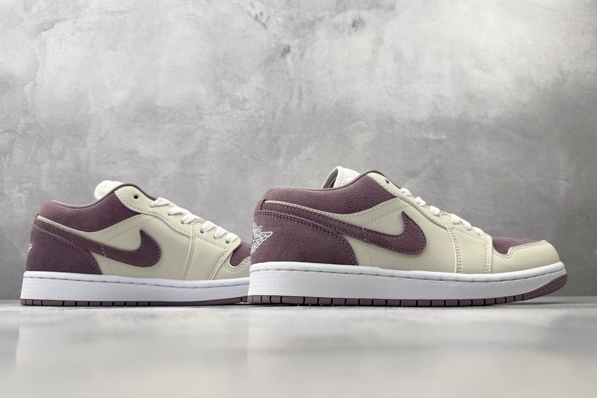 乔丹 Air Jordan 1 Low 浅紫 鞋底实拍图