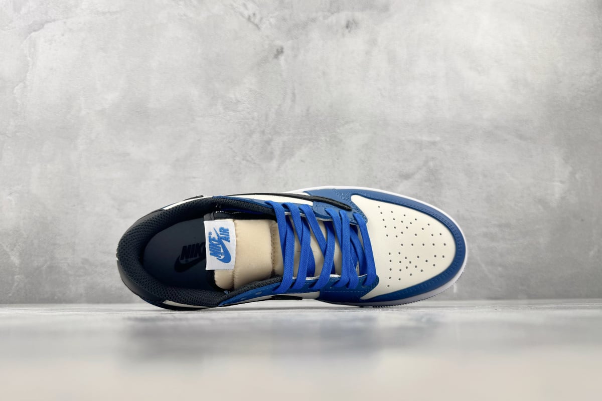 乔丹 Air Jordan × Travis Scott Air Jordan 1 Low OG 综合版 蓝白倒钩-实拍图3
