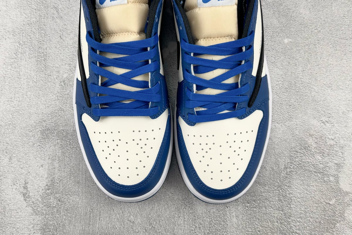 乔丹 Air Jordan × Travis Scott Air Jordan 1 Low OG 综合版 蓝白倒钩-实拍图7