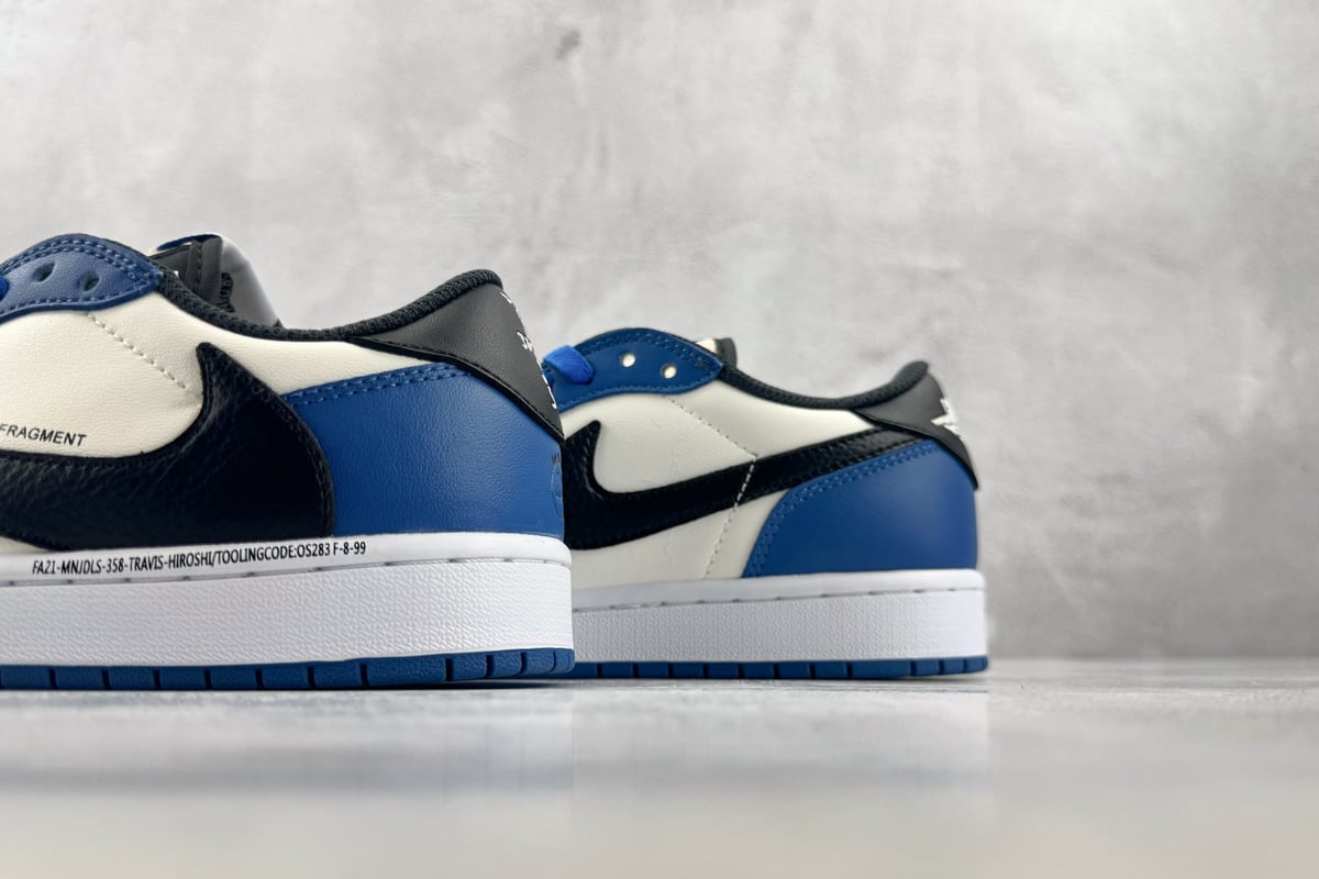 乔丹 Air Jordan × Travis Scott Air Jordan 1 Low OG 综合版 蓝白倒钩-实拍图8