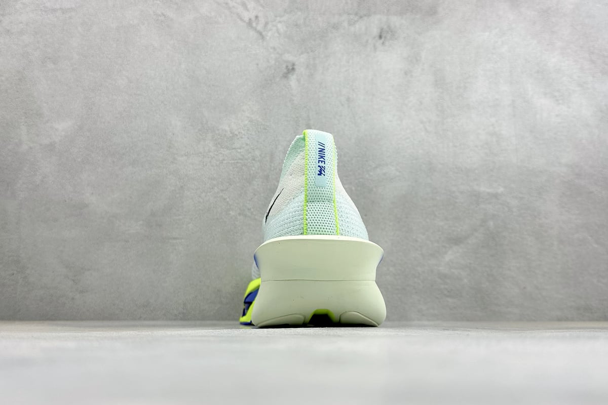 耐克 Nike Zoom VaporFly Next 3% "Prototype" 白银绿 鞋底实拍图