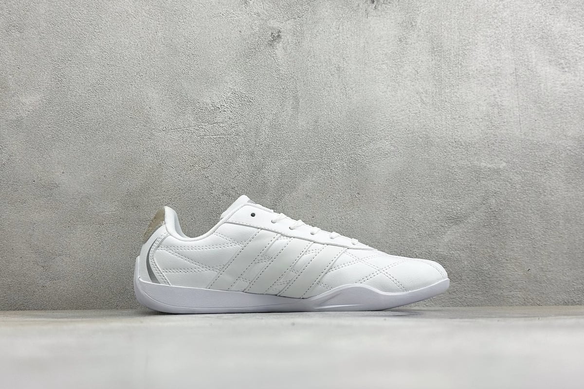 阿迪达斯 Adidas Originals Adiracer 白黑 侧面实拍图