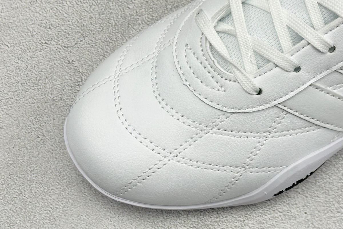 阿迪达斯 Adidas Originals Adiracer 白黑 鞋标实拍图