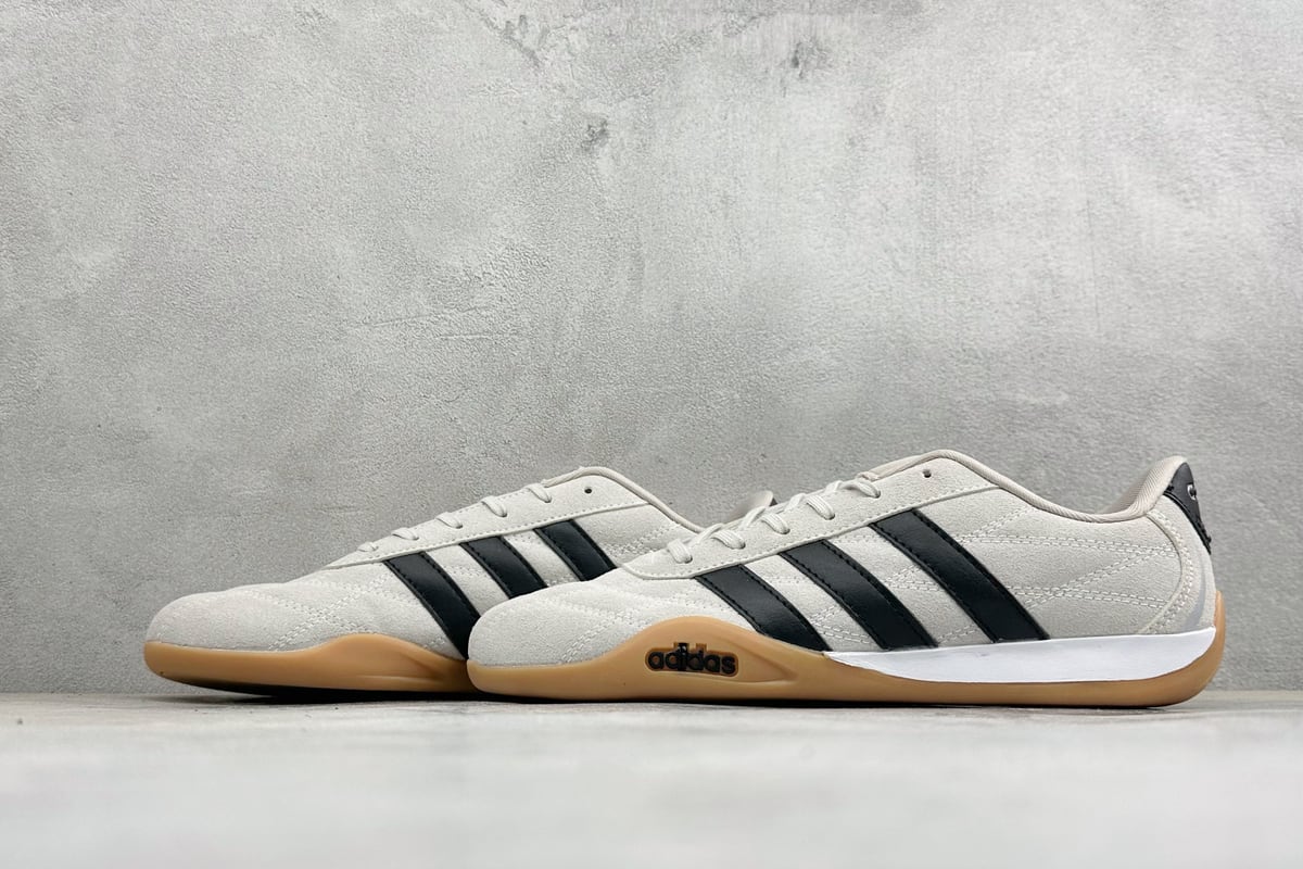 阿迪达斯 Adidas Originals Adiracer 2026 银橙黑 鞋跟实拍图