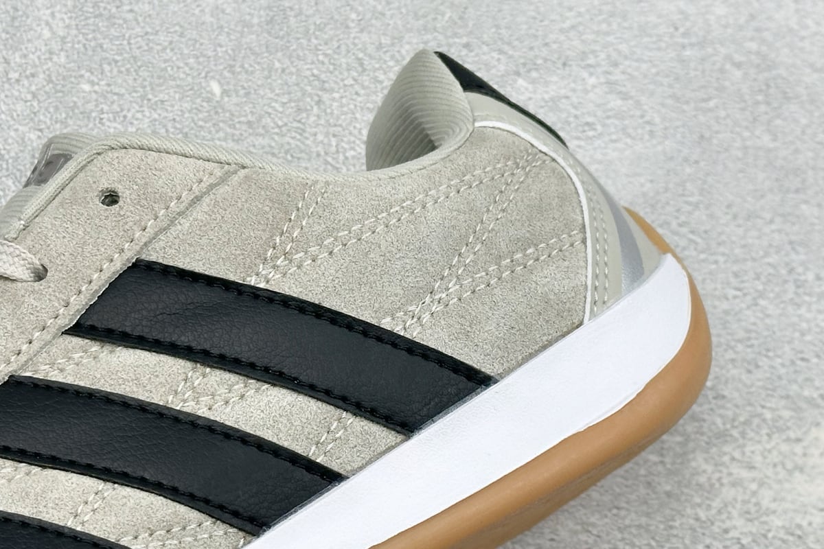 阿迪达斯 Adidas Originals Adiracer 黑 细节实拍图