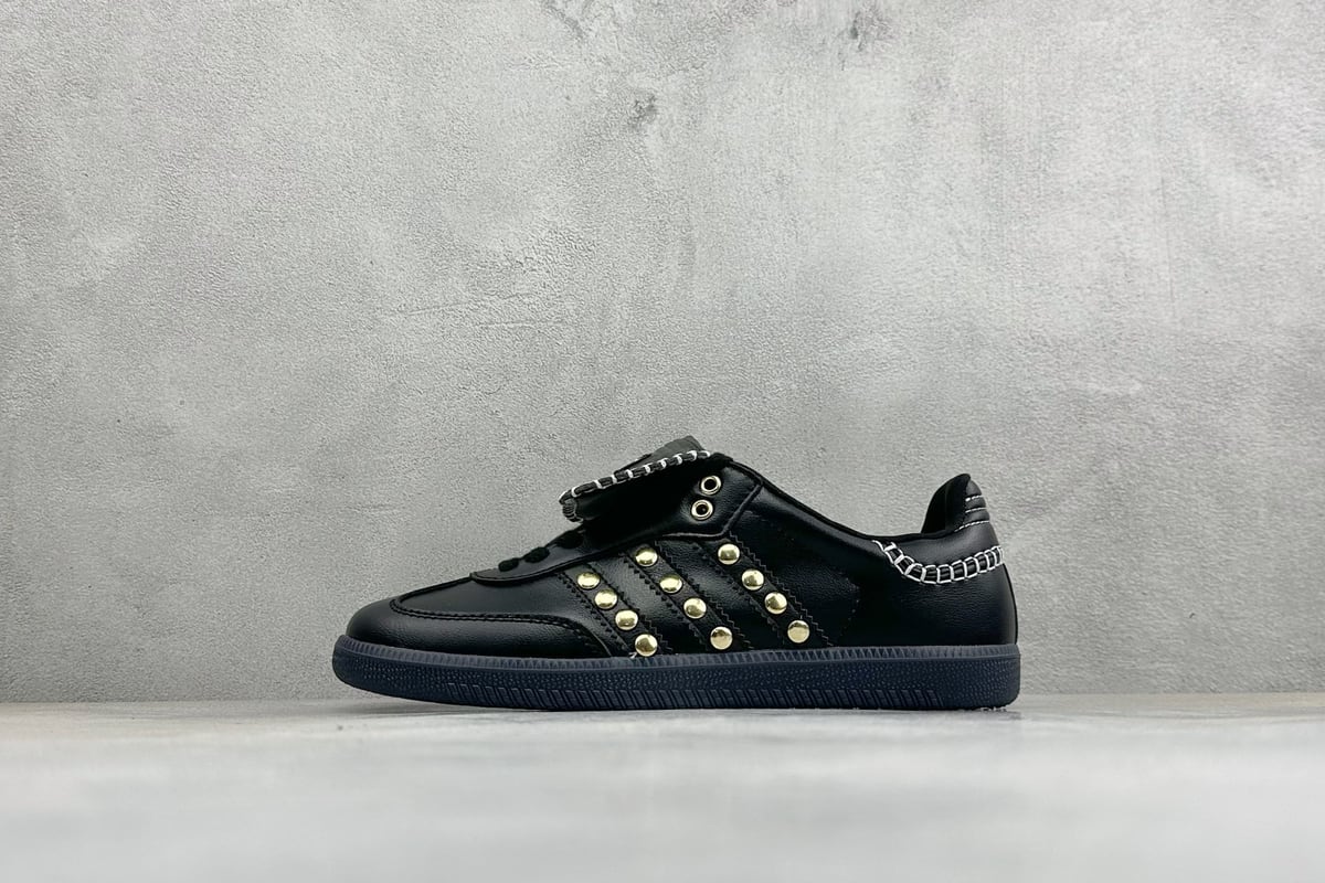 阿迪达斯 Adidas WB Studded Samba OG 银蓝黑 正面实拍图